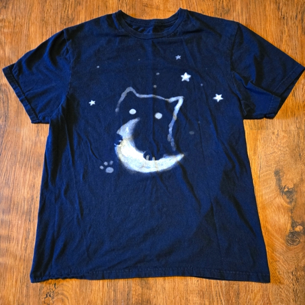 Hot Topic Shirt Imagined By Threadless Design by Fox Shiver Black Kitty Cat top